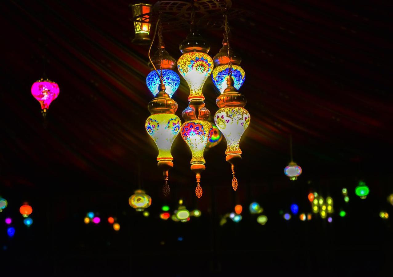 Little Petra Bedouin Camp Hotel Al Hayy Bagian luar foto